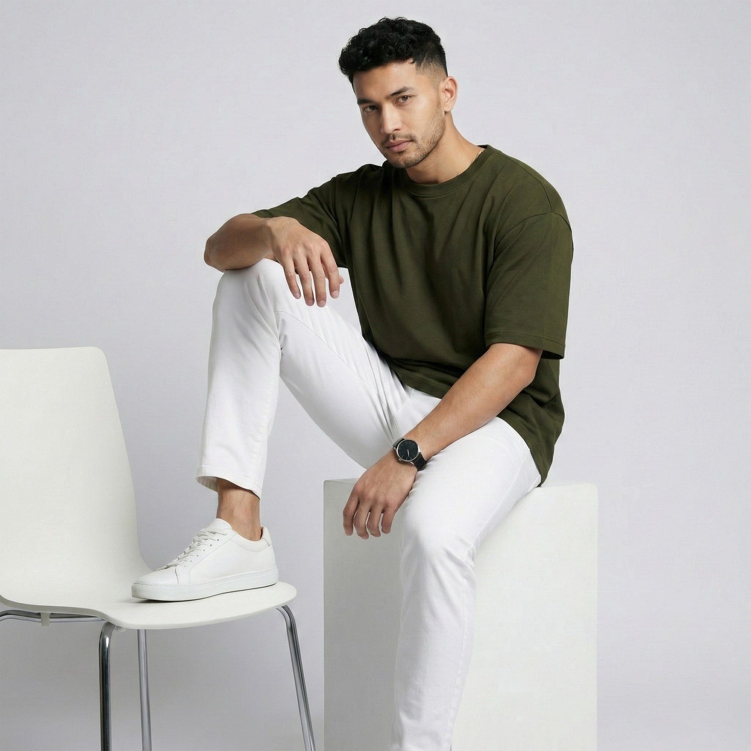 Men’s Oversize Essential Crew Tee – Olive