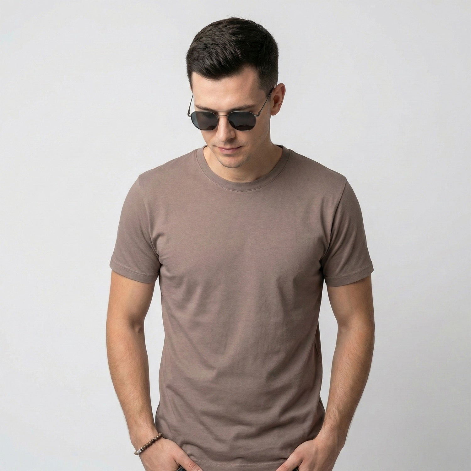 Men’s Regular Essential Crew Tee – Chocolate